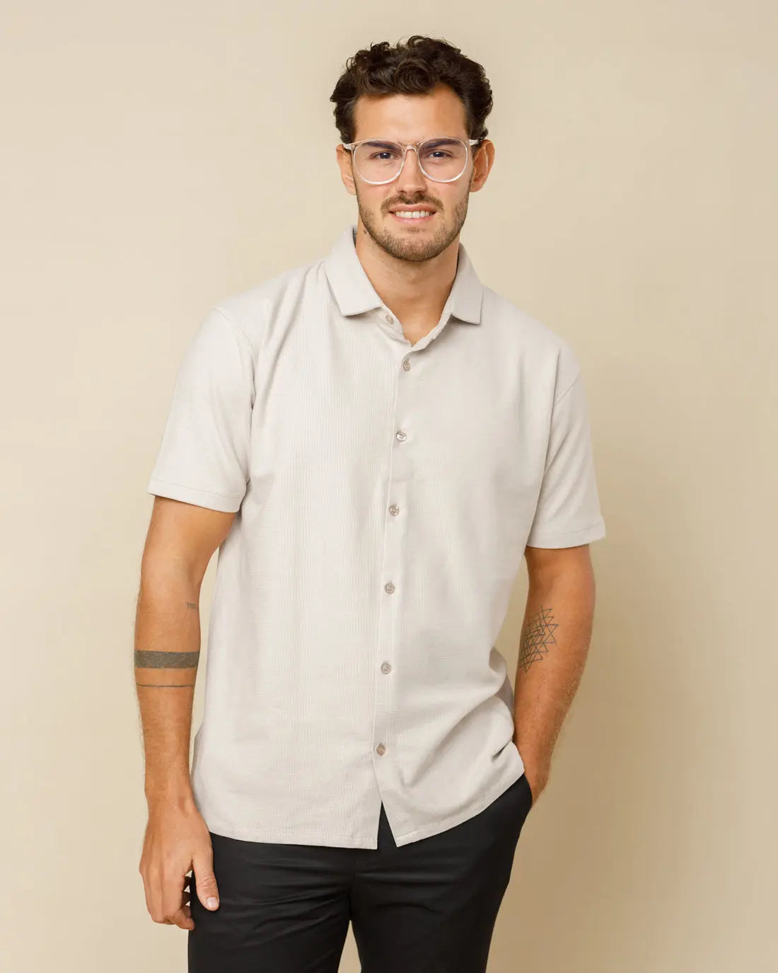 Spread Collar Button Down Shirt Beige-XL - LCY London