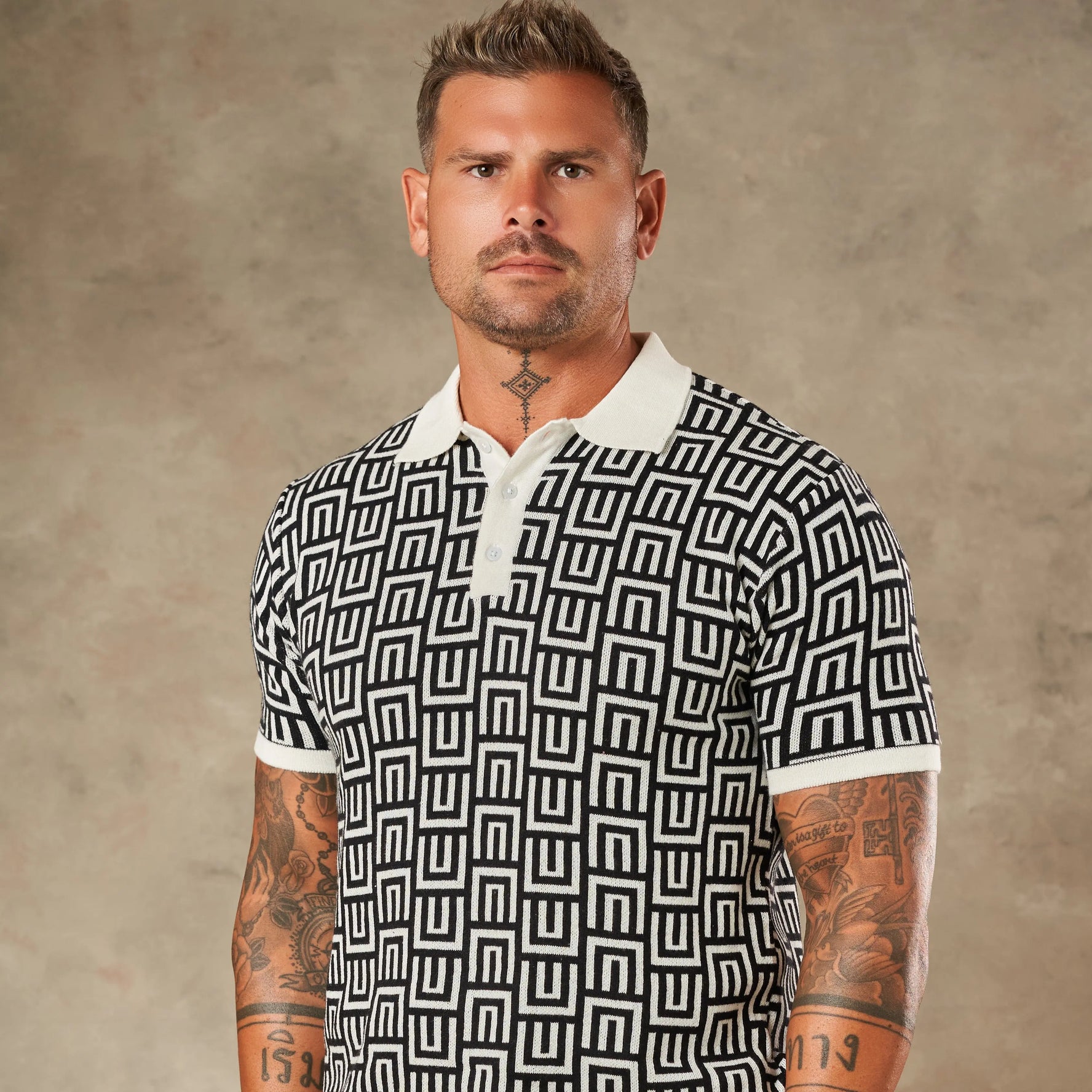 3D Optical Geometric Knit  - LCY London