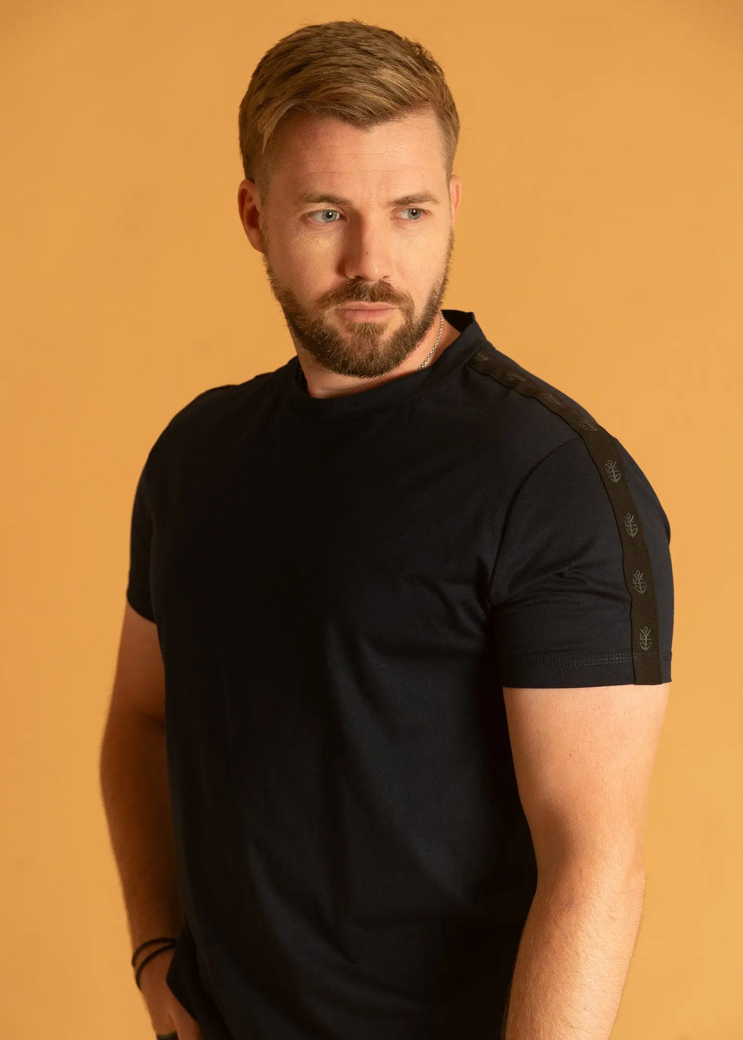 Shoulder LCY Tape | LN 136 LCY London