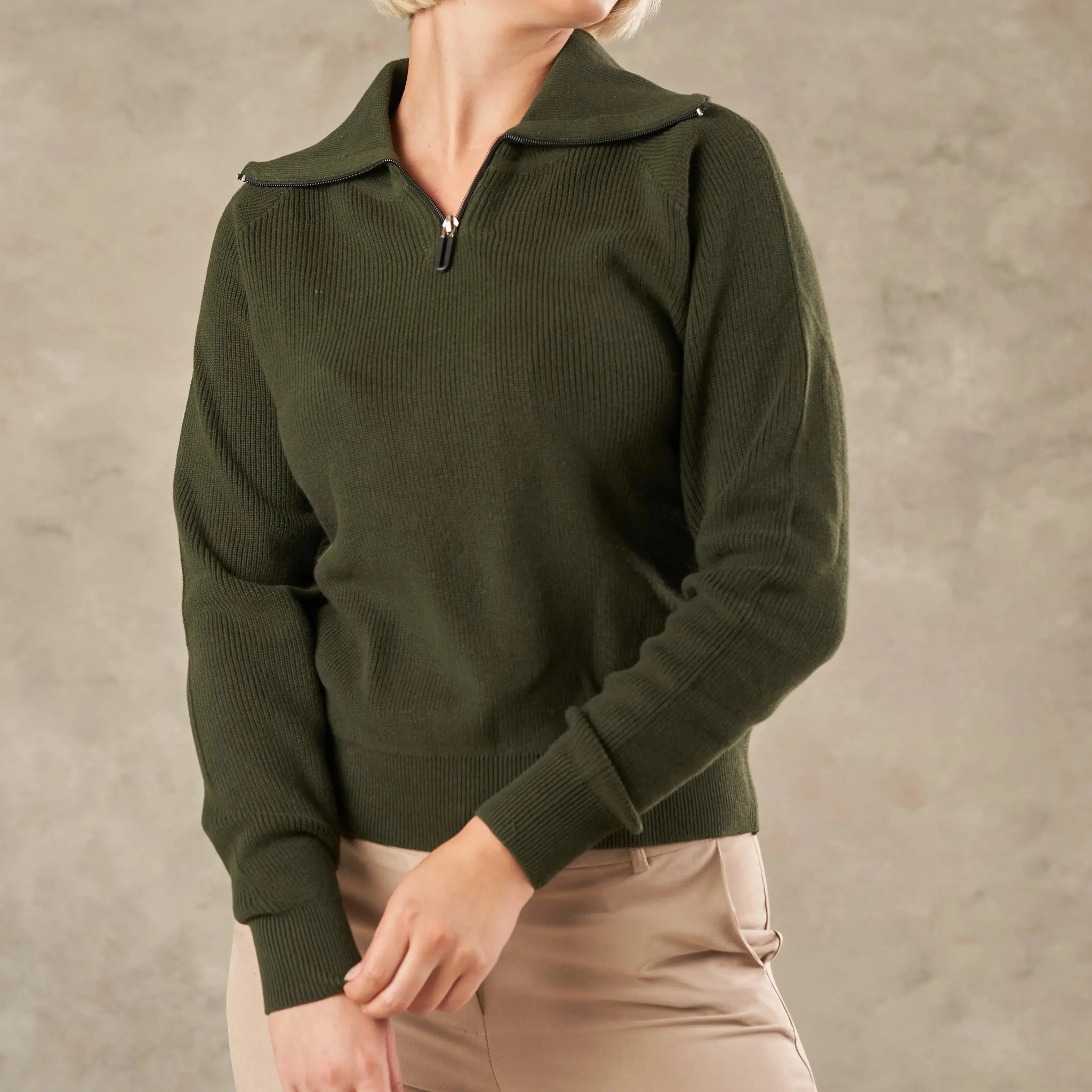 Roma Detailed Collar Knit Jumper - LCY LONDON